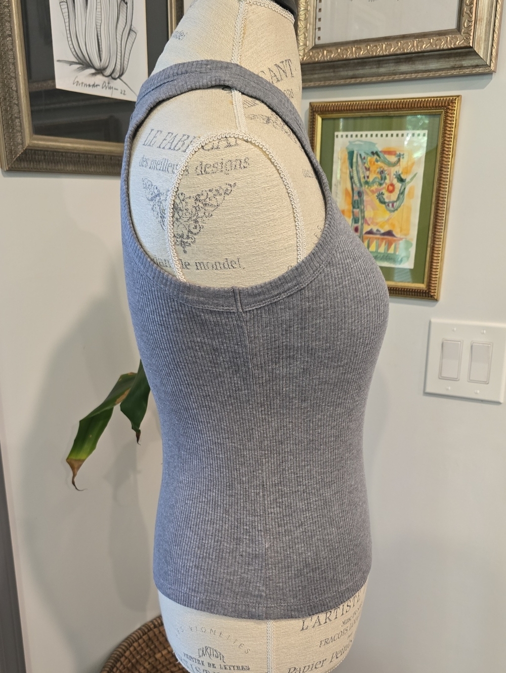 WSLY Gray Ribbed Halter Tank Top - Picture 3 of 6